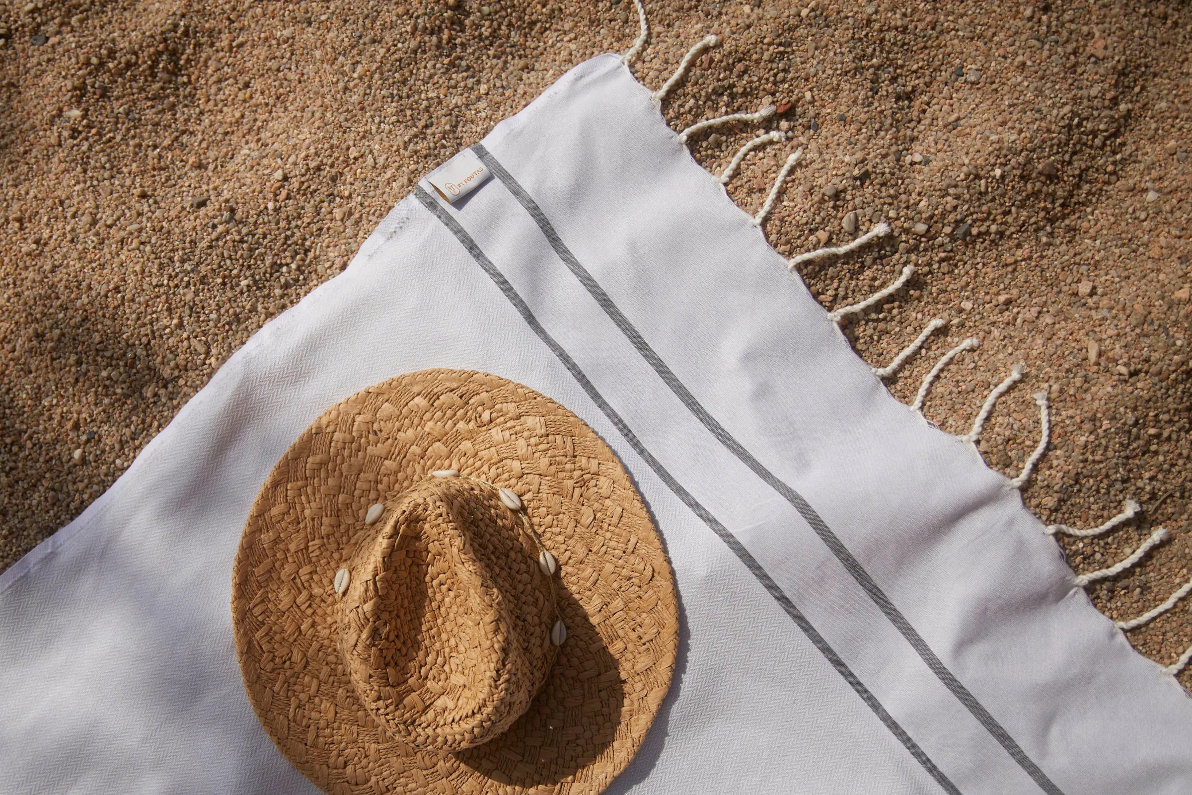 Quelle fouta de plage choisir selon votre style de vacances ? - BY FOUTAS