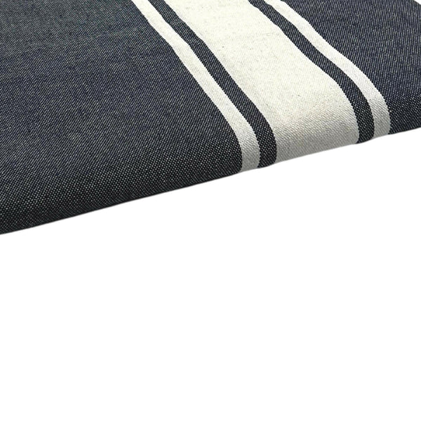 zoom on the beach fouta flat weave navy blue - BY FOUTAS
