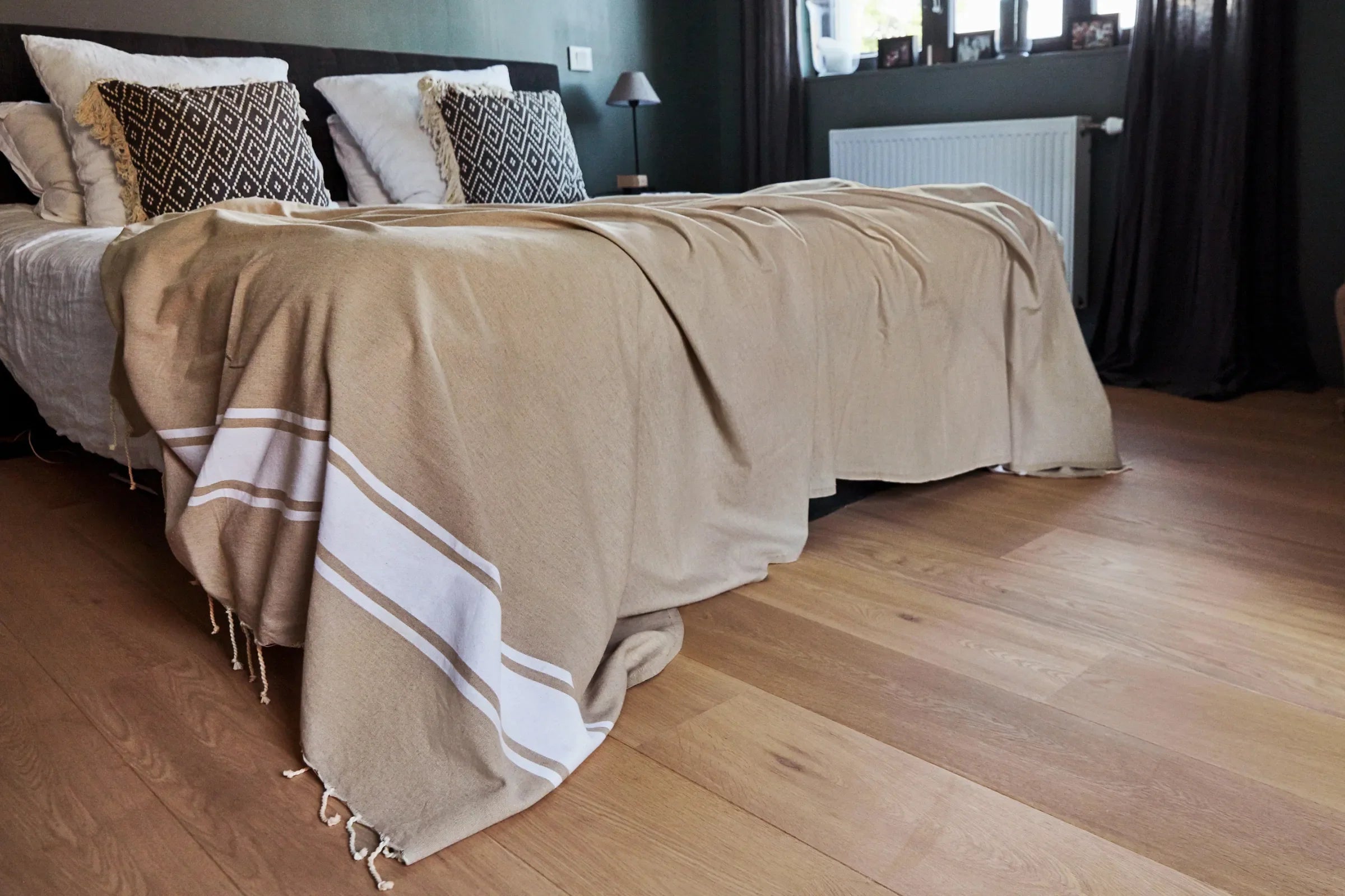 Il copriletto fouta: eleganza e leggerezza per la vostra camera da letto