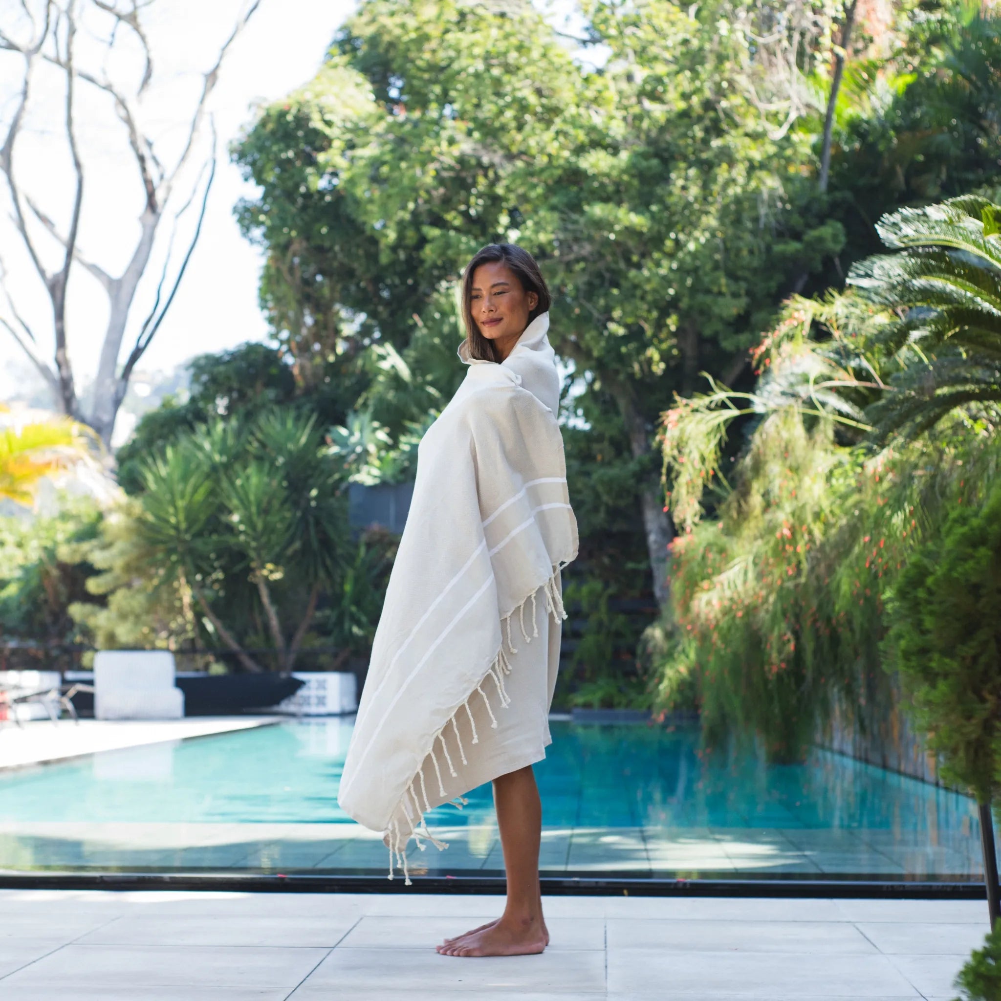 Fouta Sahara Chevron personalizzato appeso in bagno - BY FOUTAS
