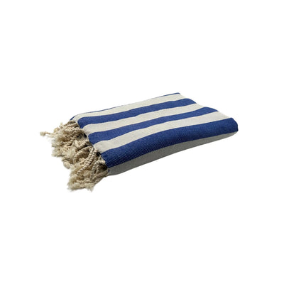 Packshot of the XXL Black Fouta - BY FOUTAS