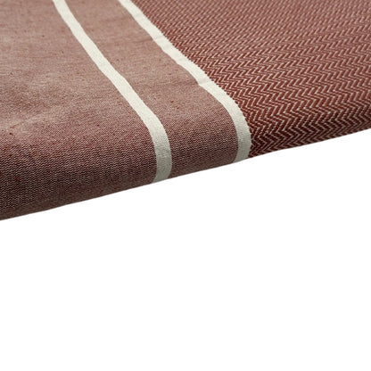 Zoom sur la Fouta Chevron Terracotta - BY FOUTAS