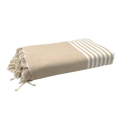 Packshot photo of the Red Honeycomb Fouta - BY FOUTAS