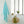 fouta Chevron couleur aqua suspendue dans une salle de bain - BY FOUTAS