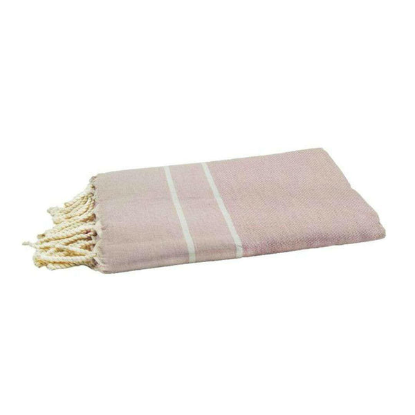 fouta Chevron couleur vieux rose pliée façon serviette de plage - BY FOUTAS