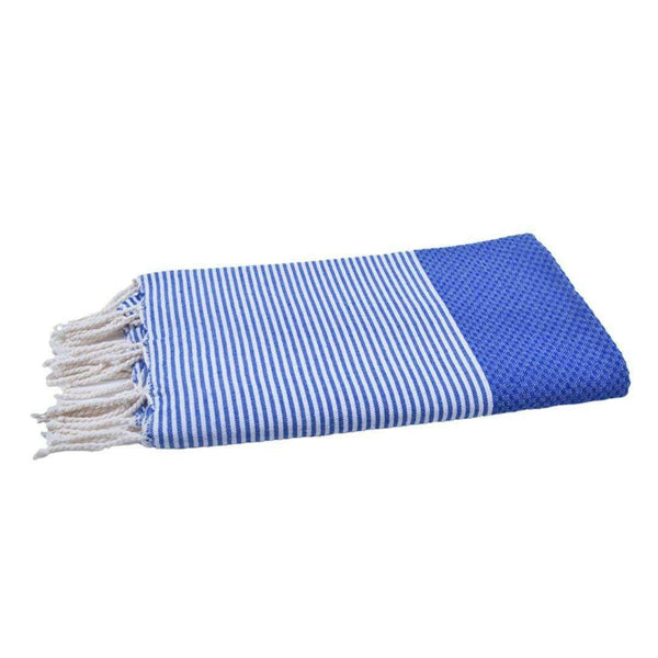 fouta Honeycomb color ocean blue folded beach towel - BY FOUTAS
