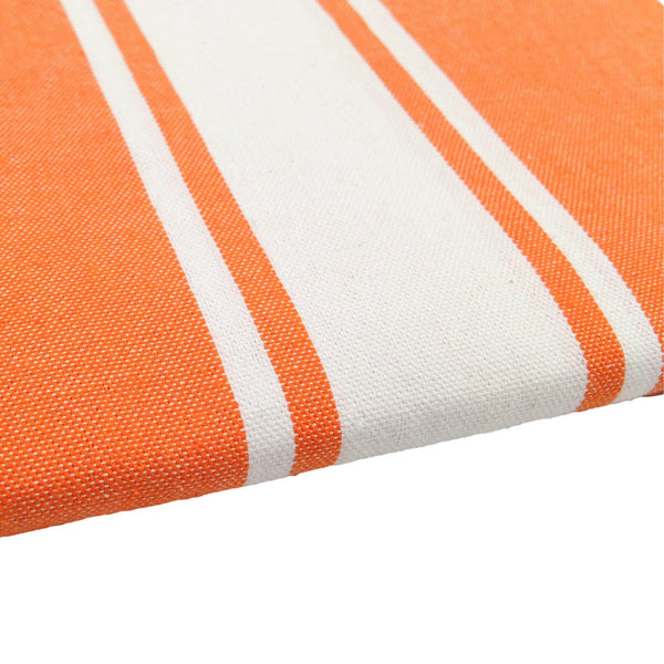 zoom sur la fouta de plage Tissage plat couleur orange  - BY FOUTAS