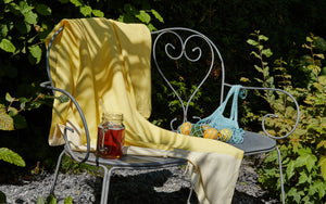 8 ways to use your fouta outdoors